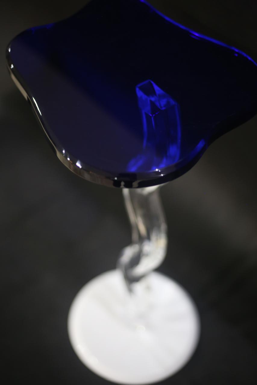 Lily Pad Sidetable - Cobalt Serenity