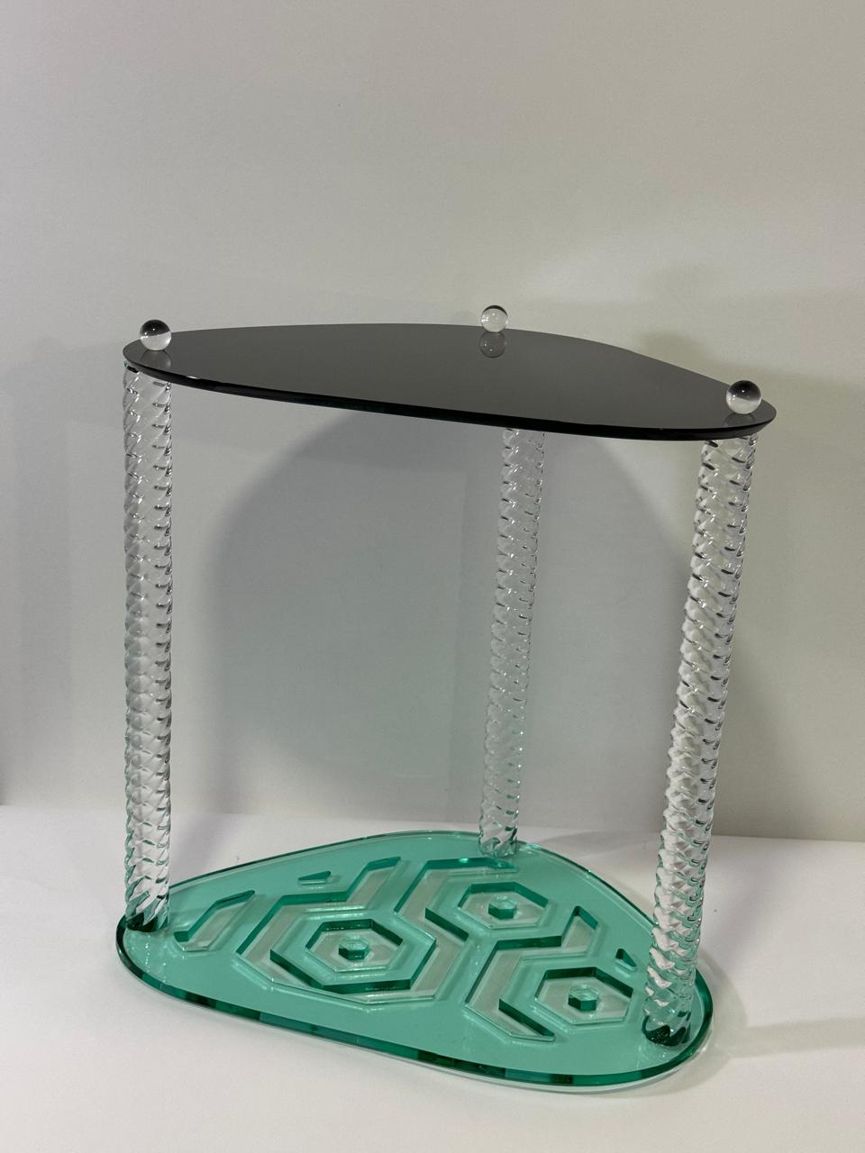 Emerald Helix Sidetable
