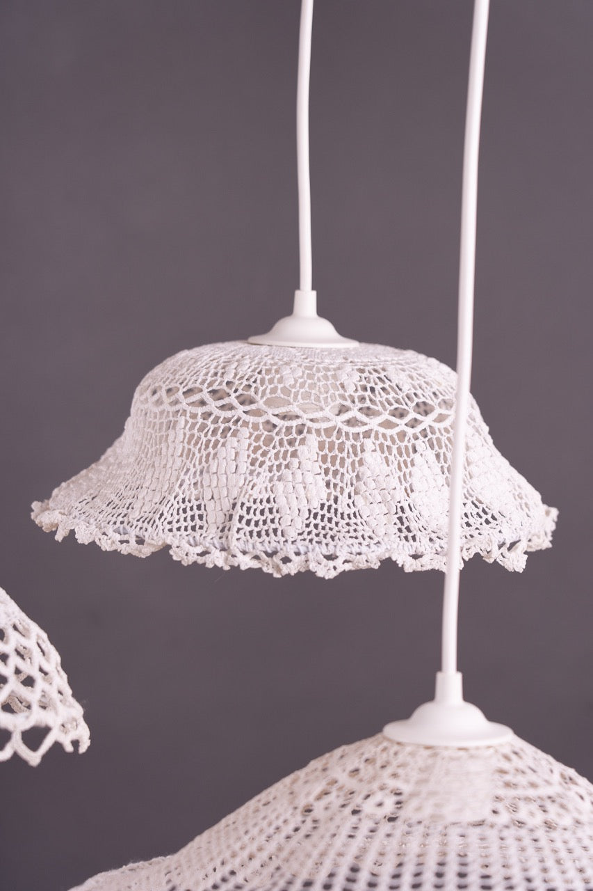 Suspension Napperon Medium