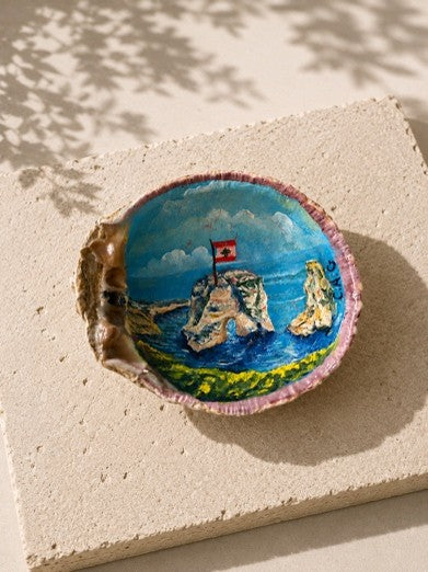 Raouché Seashell - Oil on Shell