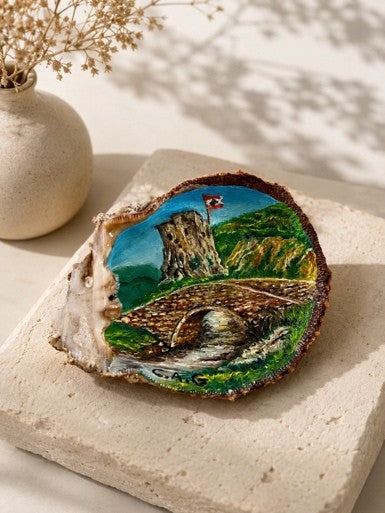 Kalet Al-Mseilha Seashell - Oil on Shell